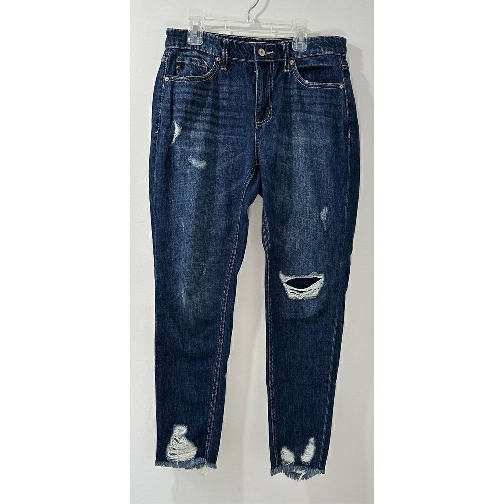 KanCan women’s distressed jeans raw hem size 5/26.  #32-1227